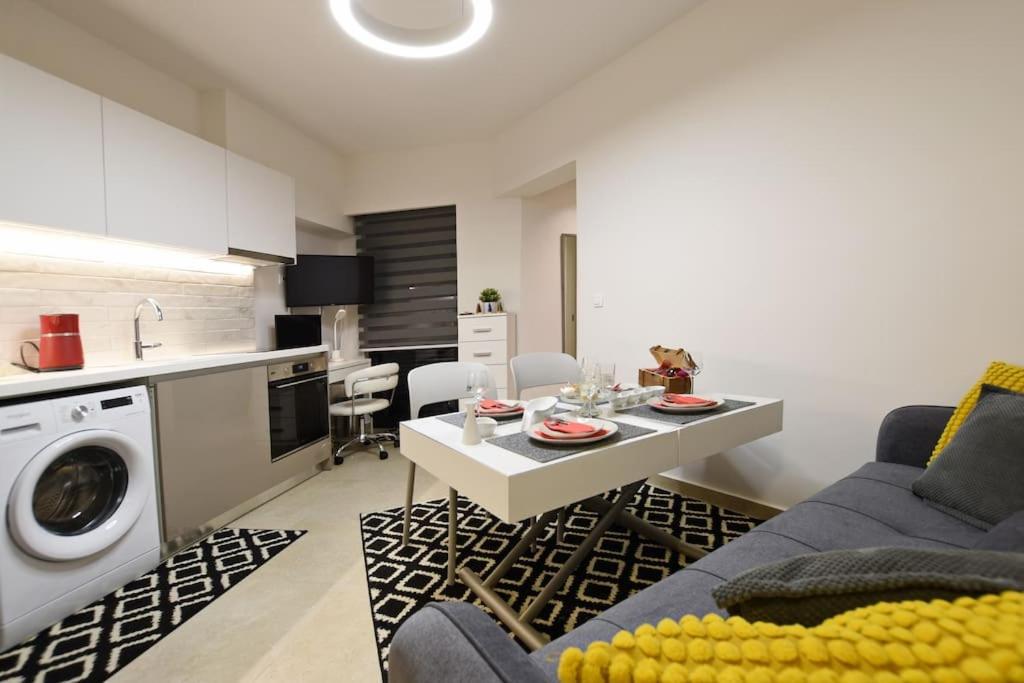 Uni Cozy City Apartment Rhodes City المظهر الخارجي الصورة